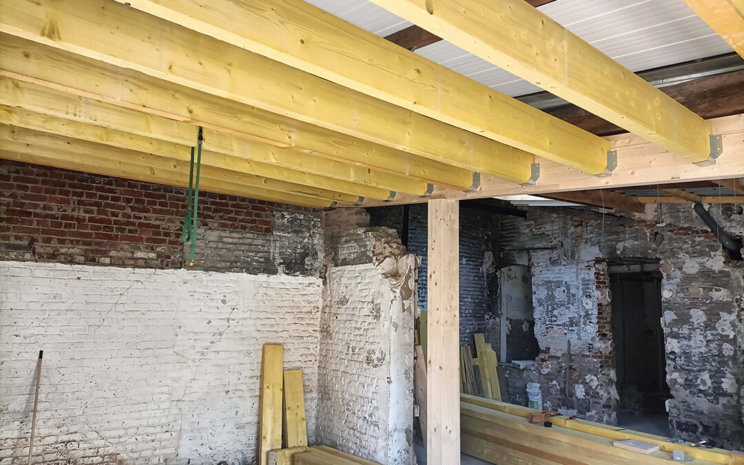 Solivage support de plafond et isolation